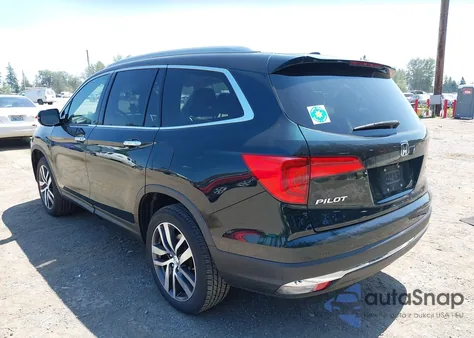 2016 Honda Pilot Touring z USA, uszkodzony, nr VIN 5FNYF6H95GB047558